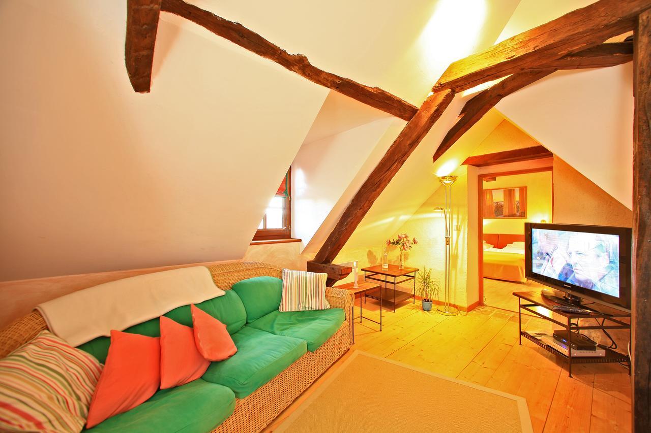 ホテルAu Jardin Fleuri Bosset 部屋 写真